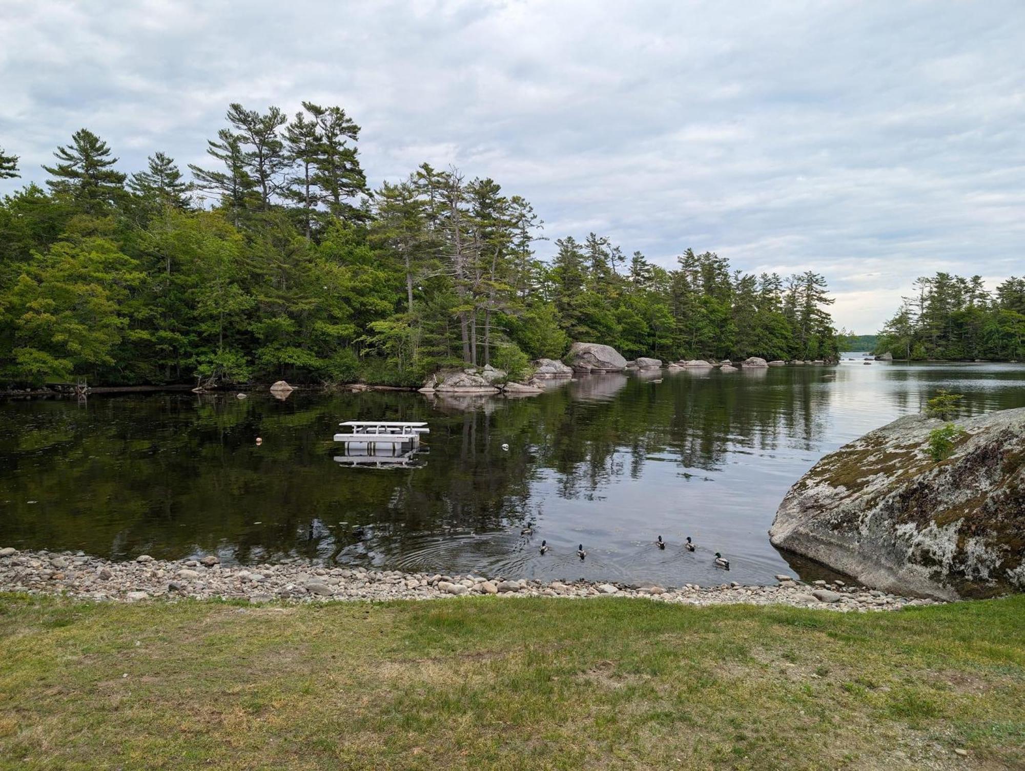 Alamoosook Lakeside Inn Orland المظهر الخارجي الصورة